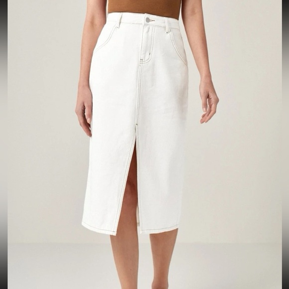 White midi denim jean skirt with slit front - Picture 6 of 9